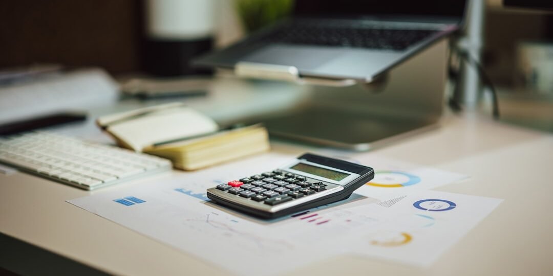 financial-independence-planning-calculator-laptop-tools-for